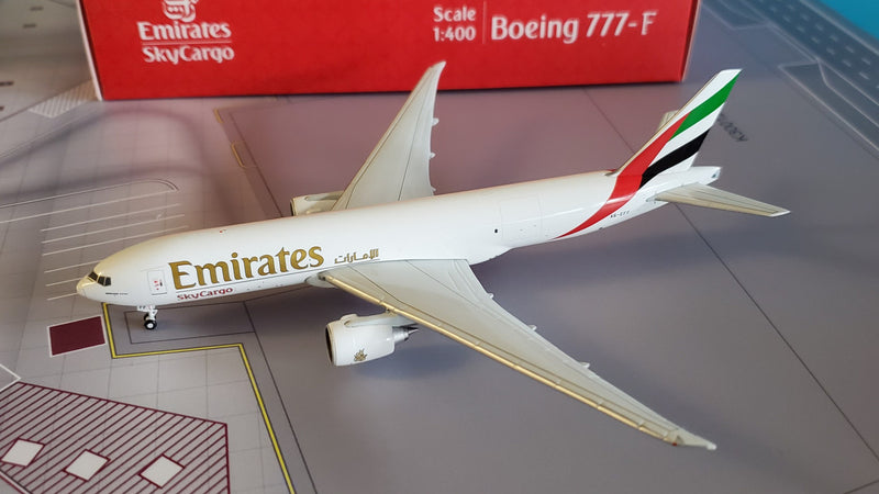 GJUAE1286 | Gemini Jets 1:400 1:400 | Boeing 777-200LRF Emirates Sky Cargo A6-EFF