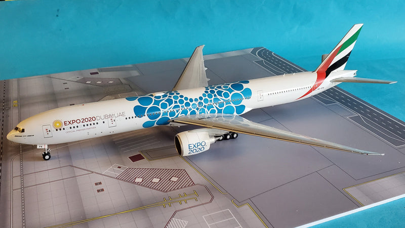 G2UAE776 | Gemini200 1:200 | Boeing 777-300ER Emirates Airline A6-EPK,'EXPO 2020 Blue'