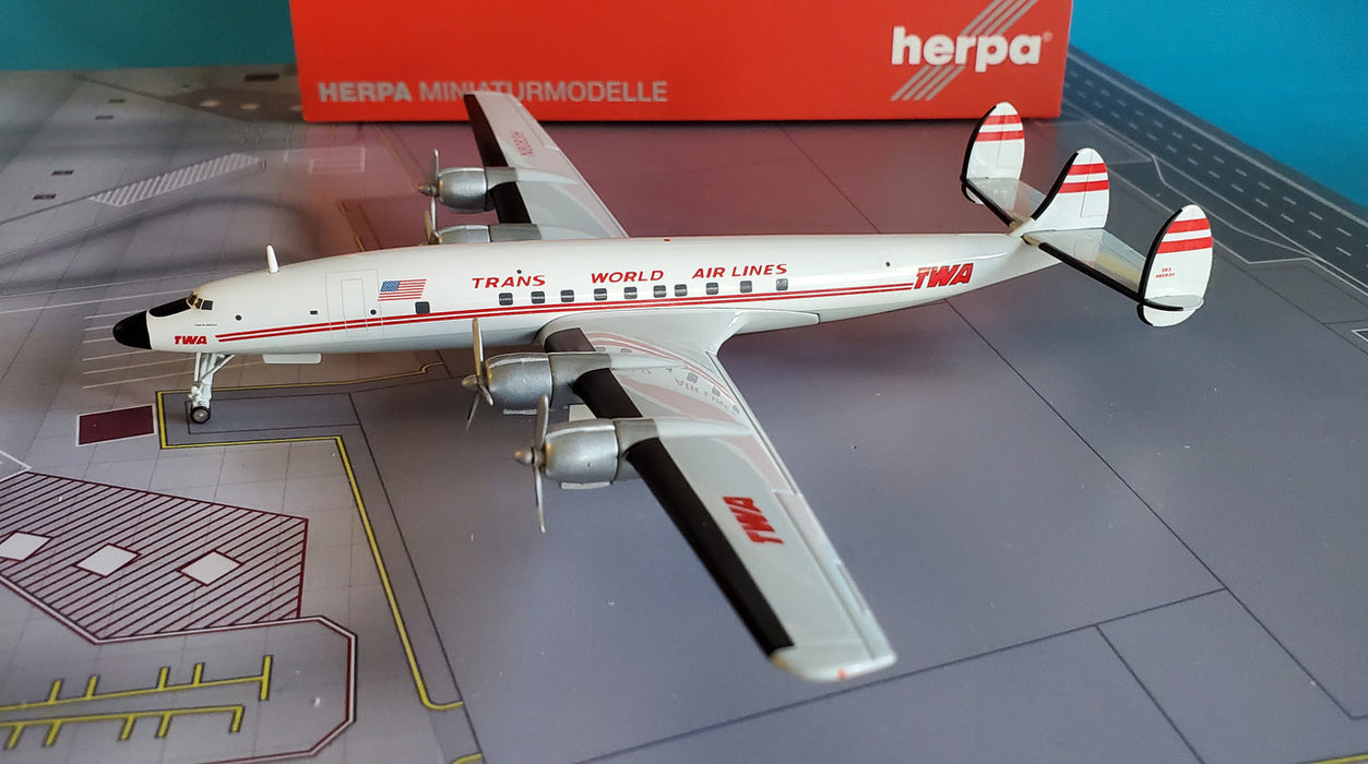 558372-001 | Herpa Wings 1:200 1:200 | L-1649A Starliner TWA N8083H (die-cast)