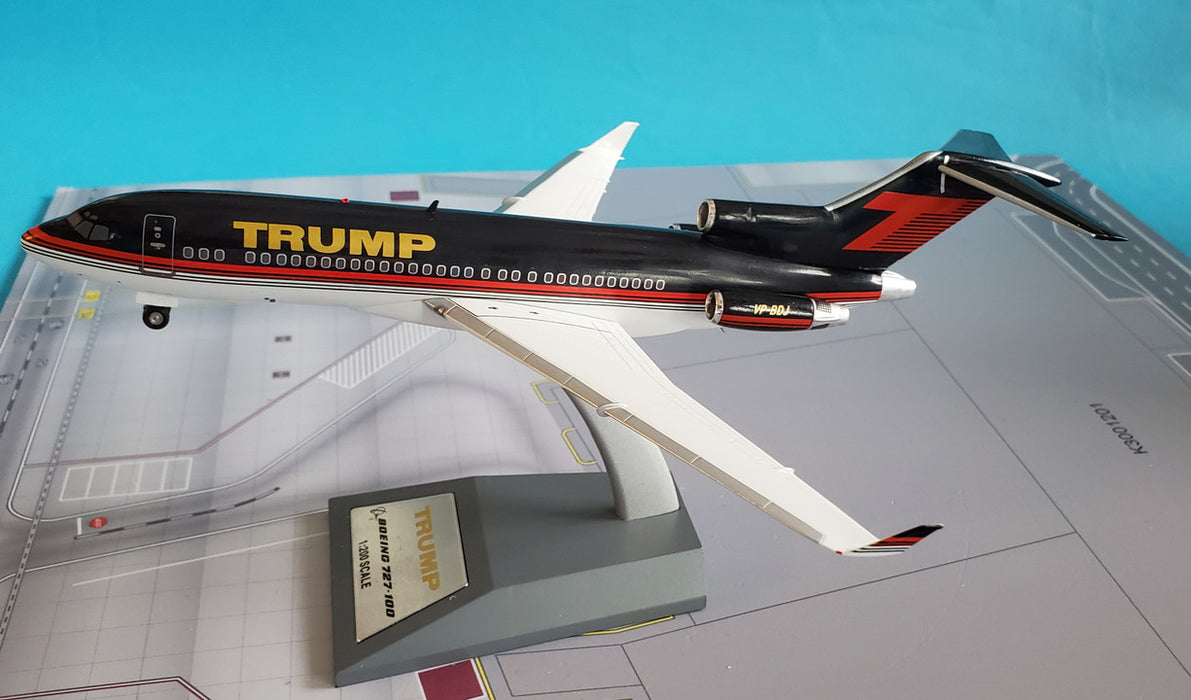 B-721-T02 | Blue Box 1:200 | Boeing 727-100 Trump  VP-BDJ (with stand)