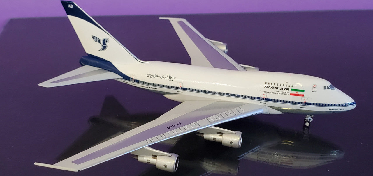 NG07002 | NG Models 1:400 | Boeing 747SP Iran Air EP-IAB