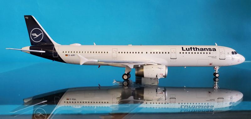 JF-A321-009 | JFox Models 1:200 | Airbus A321-131 Lufthansa D-AIRY (with stand)
