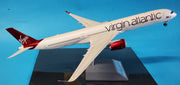 VIR35XDOT | Blue Box 1:200 | Airbus A350-1041 Virgin Atlantic Airway G-VDOT (with stand)