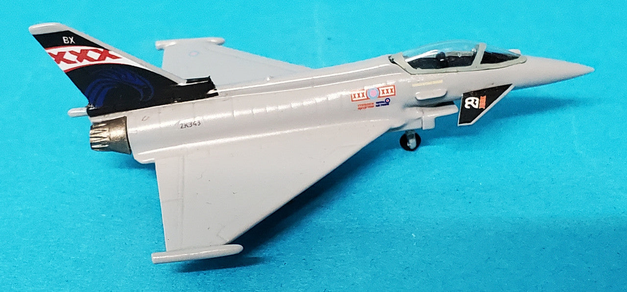 SC334 | Sky Classics 1:200 | Typhoon RAF ZK343, 29 Sqn., 'Display Team'