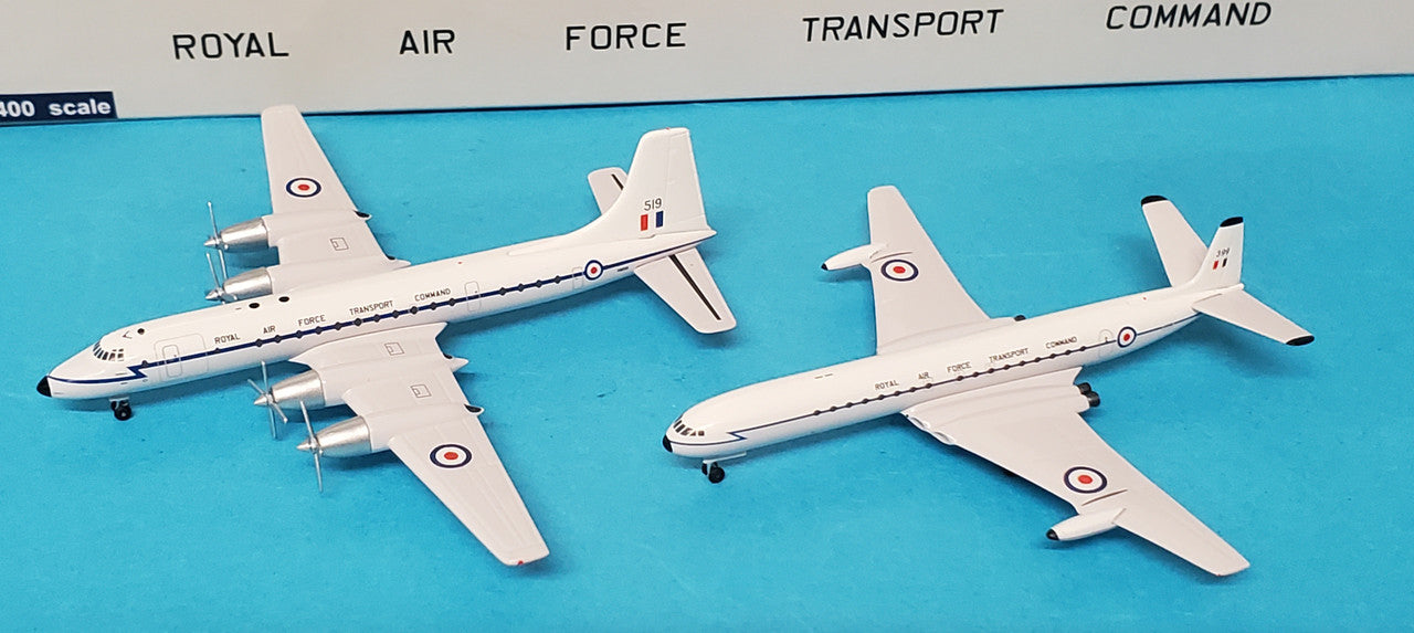 ACWHT | Aero Classics 1:400 | Bristol Britannia & De Havilland Comet Set Royal Air Force Transport Command 'White Scheme': 'Capella' XM519 and XR399