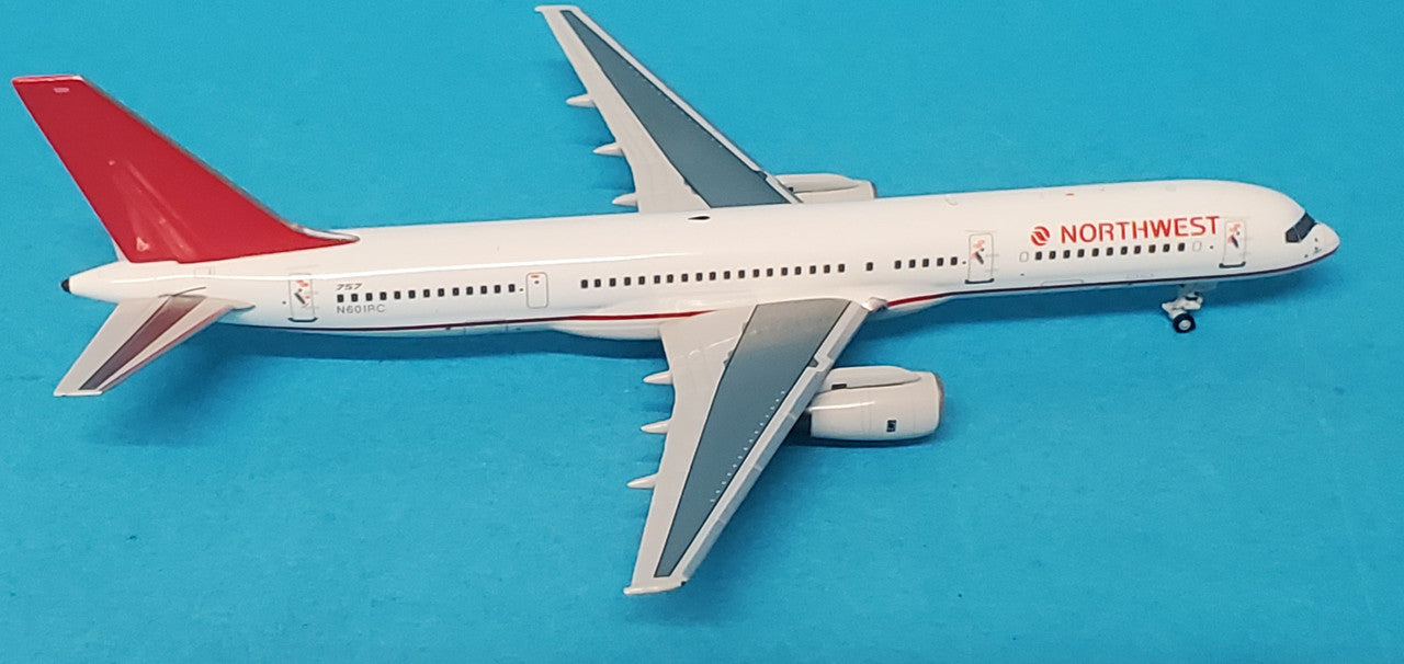 NG53030 | NG Models 1:400 | Boeing 757-200 Northwest Republic scheme N601RC