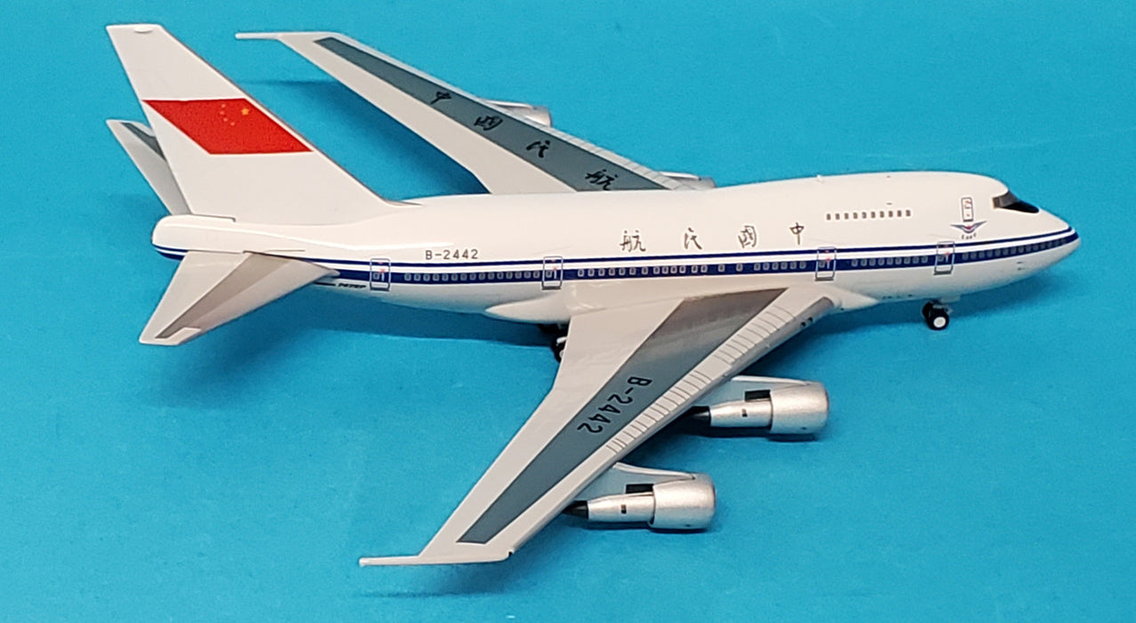 NG07018 | NG Models 1:400 |  CAAC Boeing 747SP B-2442