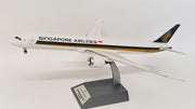 WB-787-10-001 | WB Models 1:200 | Boeing 787-10 Singapore Airlines 9V-SCI (with stand)