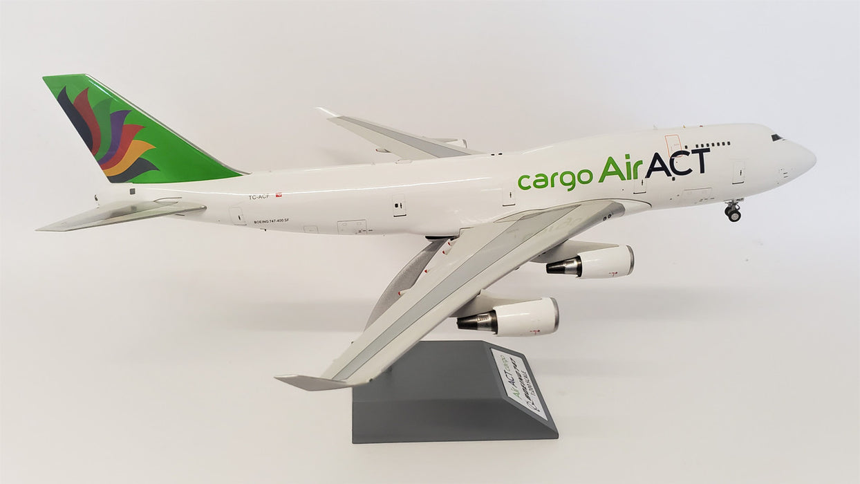 IF7449T1220 | InFlight200 1:200 | Boeing 747-481BDSF ACT Cargo AirlinersTC-ACF