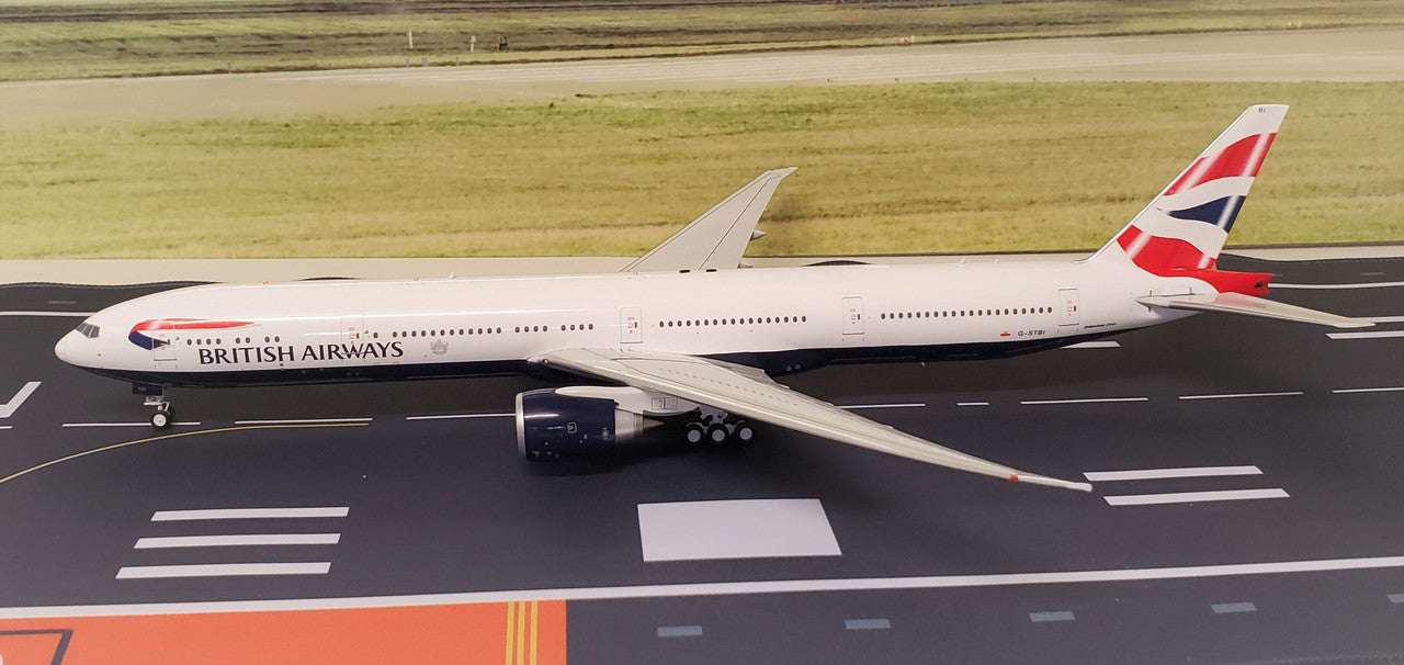 ARDBA23 | ARD Models 1:200 | Boeing 777-300 British Airways G-STBI 'Team UK Fly BA' (with stand)