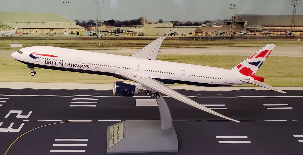 ARDBA23 | ARD Models 1:200 | Boeing 777-300 British Airways G-STBI 'Team UK Fly BA' (with stand)