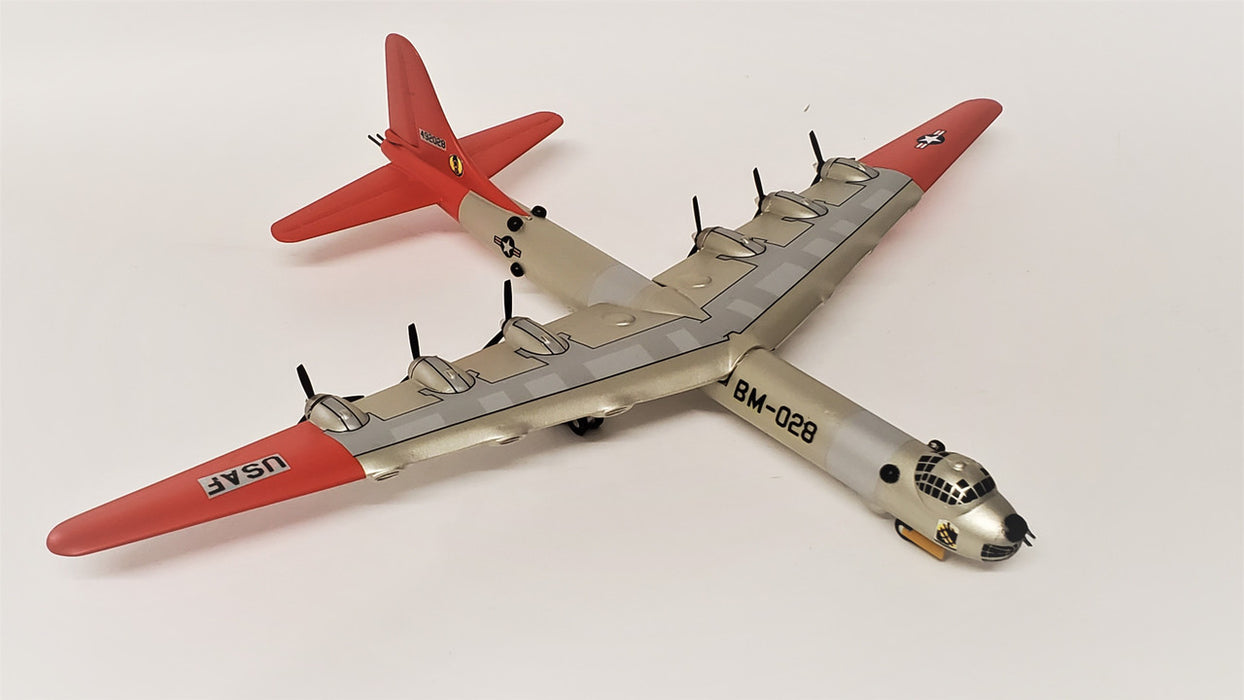 CBU10X | Western Models UK 1:200 | B-36B Peacemaker USAF 492028, Carswell AFB 1949 (Arctic scheme)