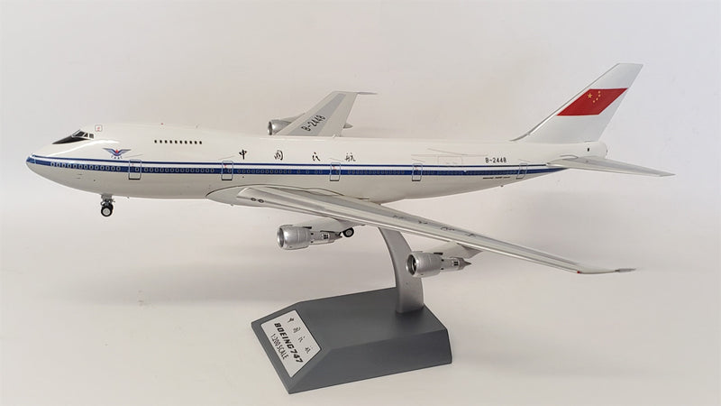 IF742CAAC01 | InFlight200 1:200 | Boeing 747-200 CAAC  B-2488 (with stand)