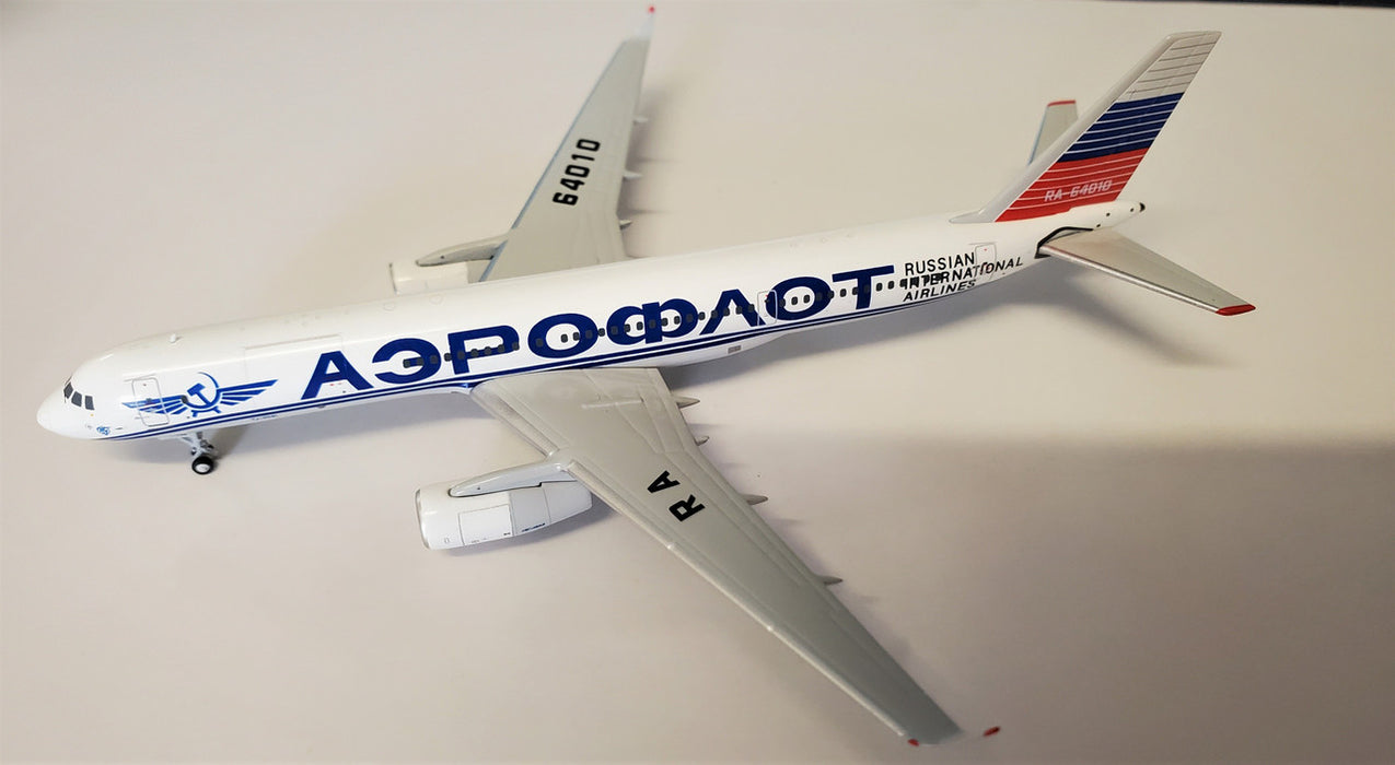 NG40009 | NG Models 1:400 | Tupolev Tu-204-100S Aeroflot RA-64010