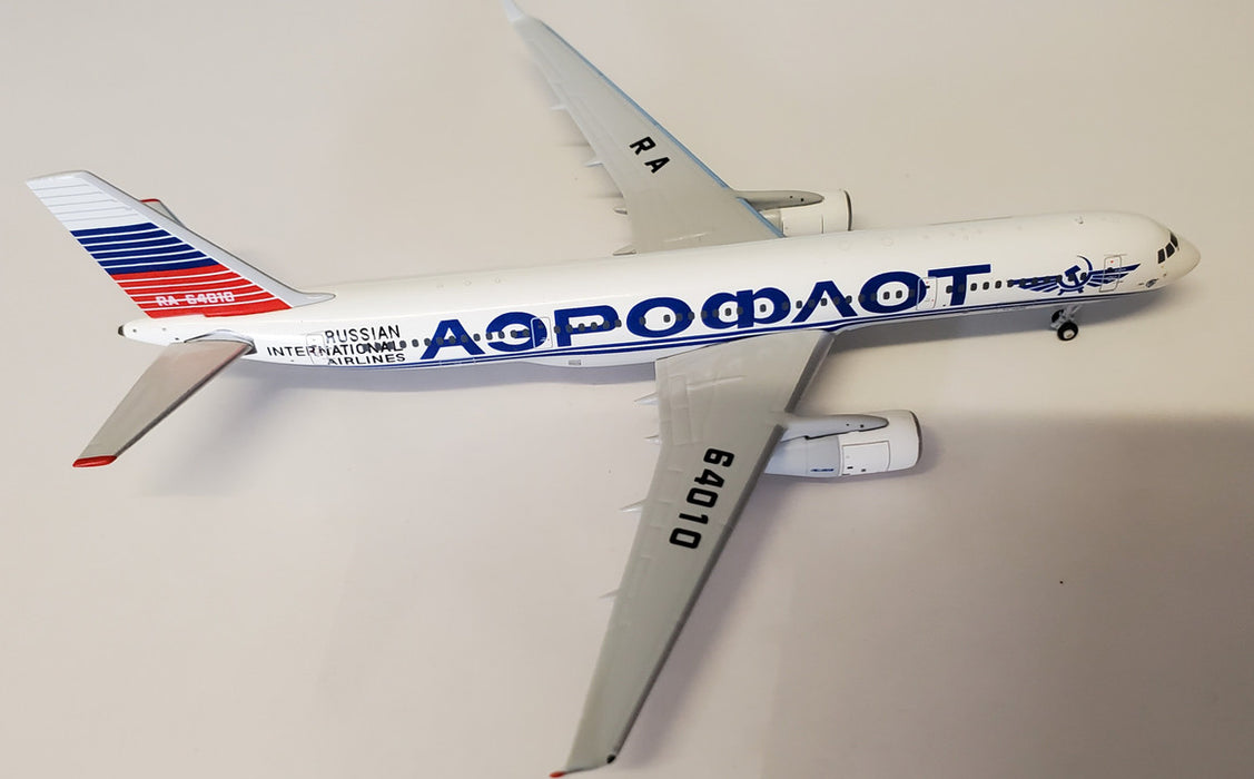 NG40009 | NG Models 1:400 | Tupolev Tu-204-100S Aeroflot RA-64010