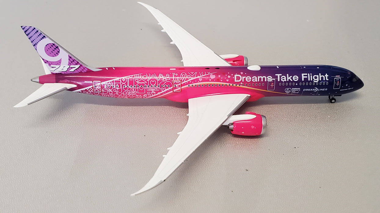 NGN1015B | NG Models 1:400 | Boeing 787-9 House Colours N1015B, 'Dreams Take Flight'