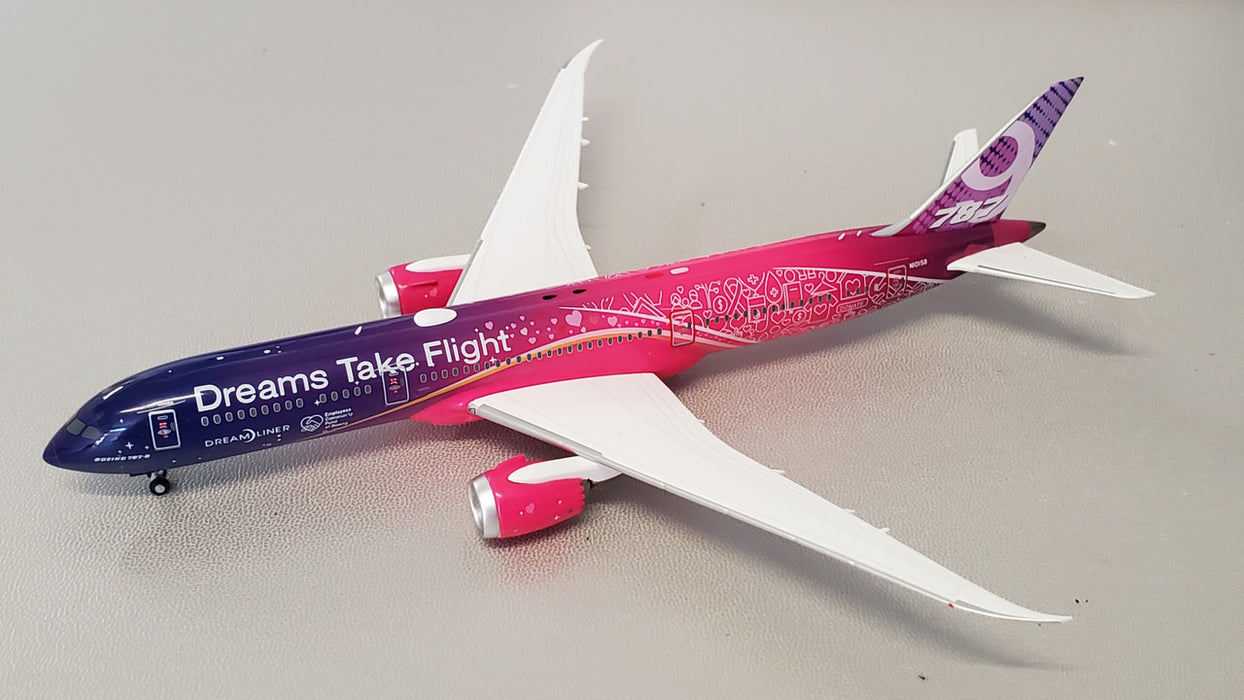 NGN1015B | NG Models 1:400 | Boeing 787-9 House Colours N1015B, 'Dreams Take Flight'