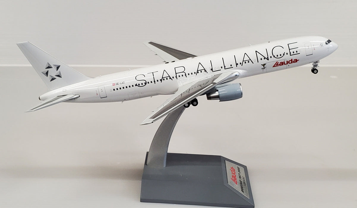 JF-767-3-014 | JFox Models 1:200 | Boeing 767-3Z9ER Lauda OE-LAZ, 'Star Alliance' (with stand)