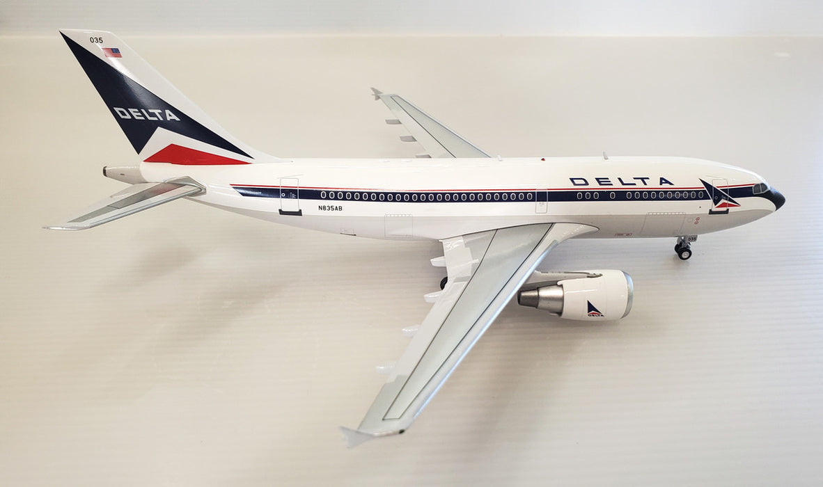 B-310-DL-001 | Blue Box 1:200 | Airbus A310-304 Delta N835AB (with stand)