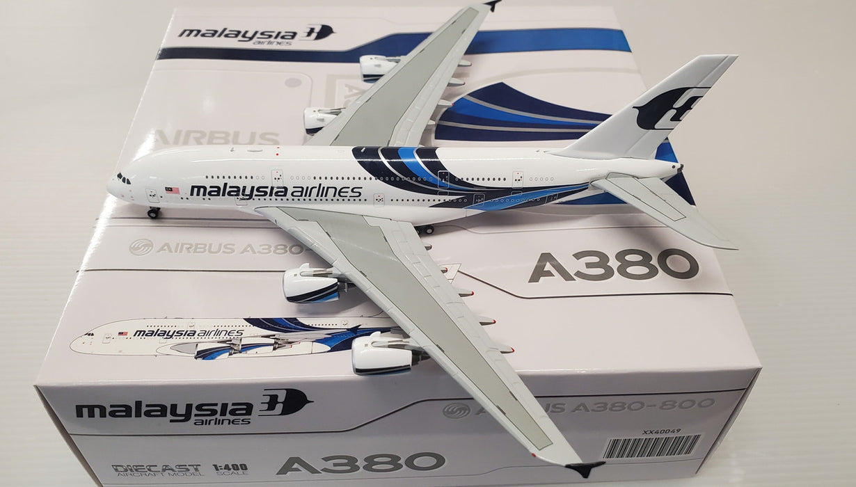 XX40049 | JC Wings 1:400 | Airbus A380 Malaysia Airlines Reg: 9M-MNE With Antenna