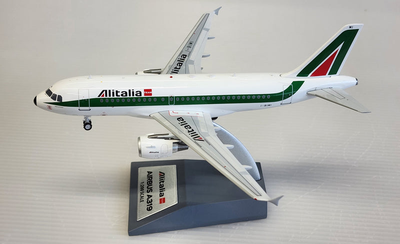 JF-A319-005 | JFox Models 1:200 | Airbus A319-112 Alitalia I-BIMI (with stand) PRE-OWNED