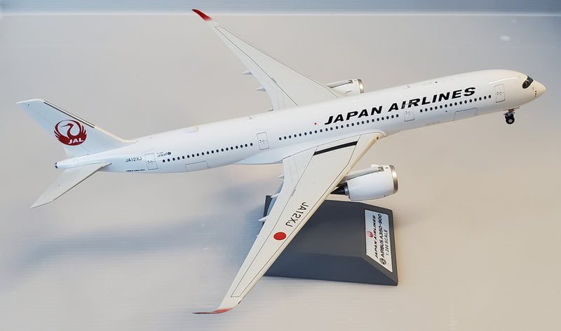 JF-A350-9-014 | JFox Models 1:200 | Airbus A350-941 JAL JA12XJ (with stand)