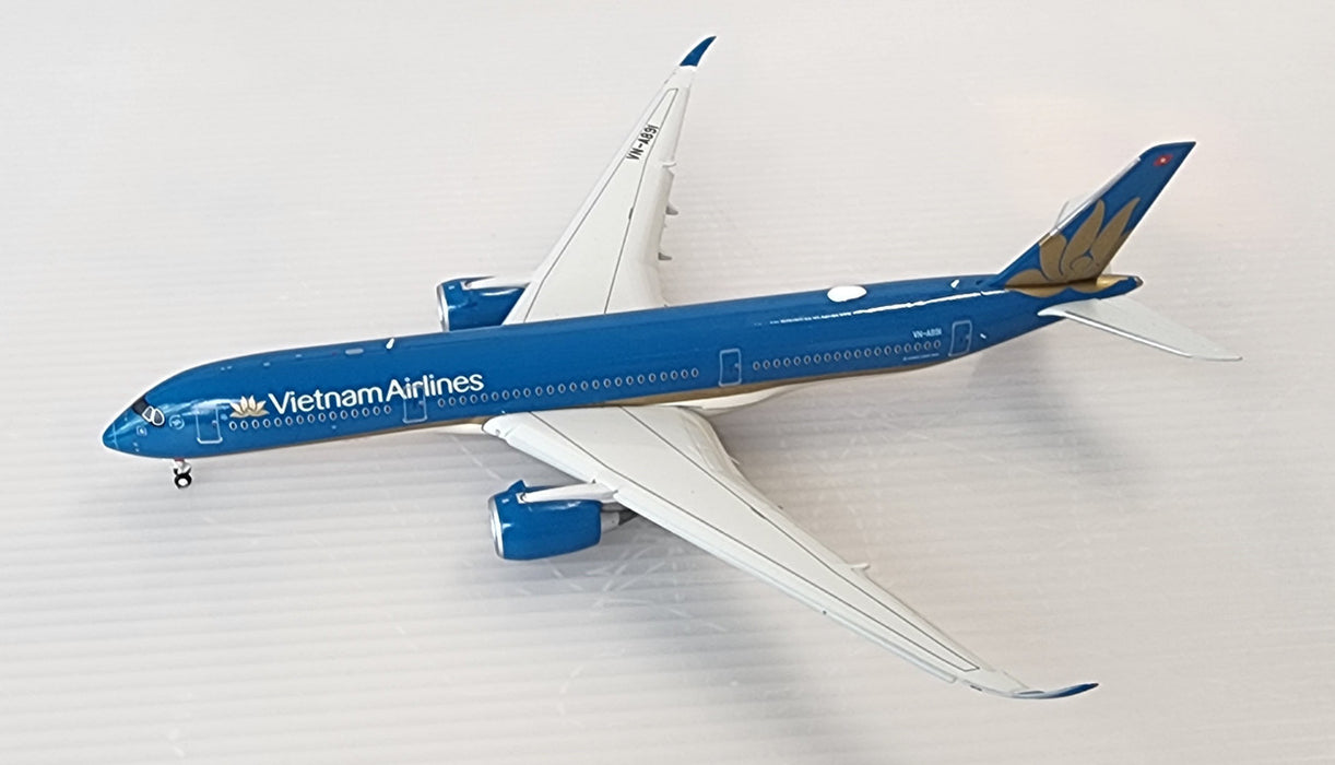 LH4053A | JC Wings 1:400 | Airbus A350-900XWB Vietnam Airlines VN-A891