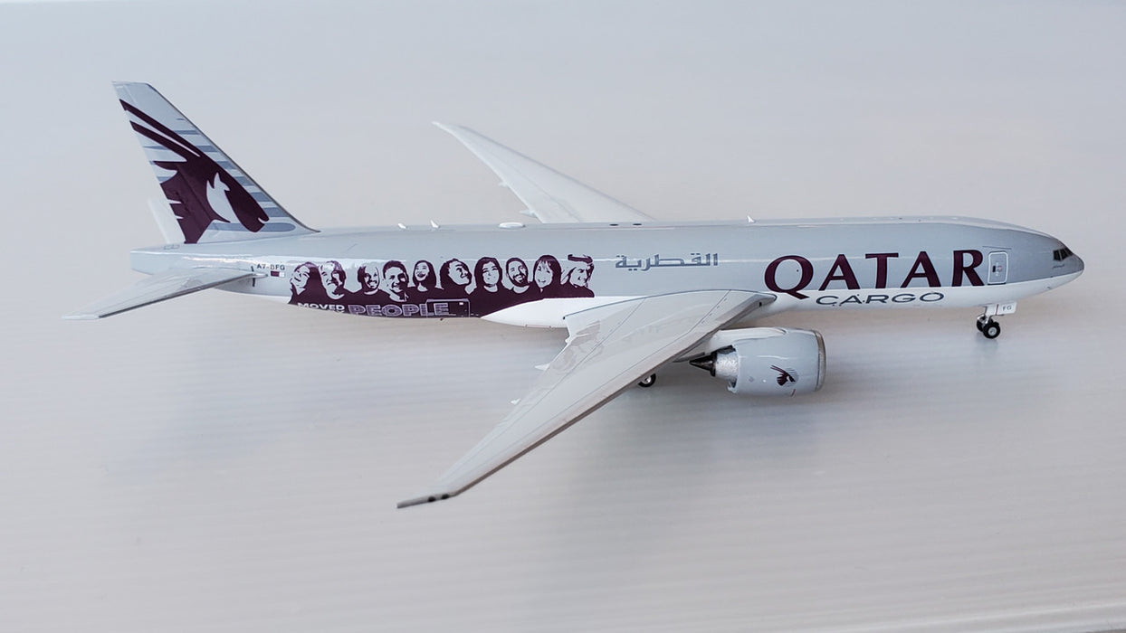 PH04475 | Phoenix 1:400 | Boeing 777-200 Qatar Cargo A7-BFG