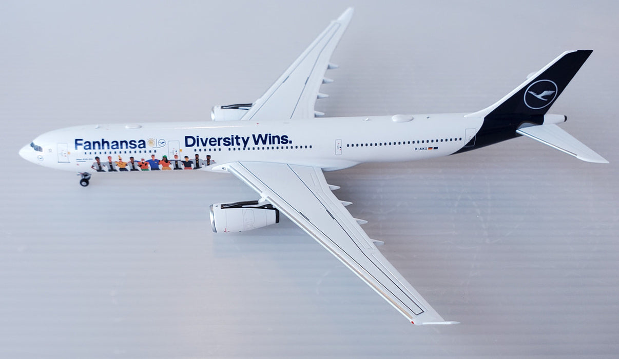 NG62049 | NG Models 1:400 | Airbus A330-300 Lufthansa D-AIKQ (Fanhansa with Diversity Wins cs)