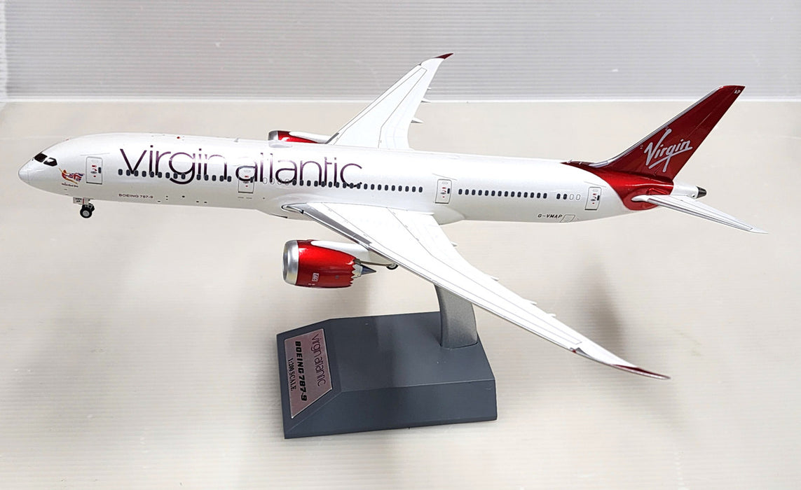 B-VR-789-AP | Blue Box 1:200 | Boeing 787-9 Virgin G-VMAP (with stand)