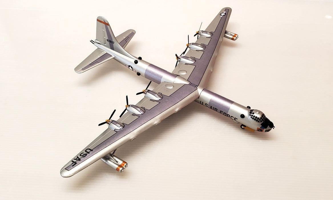 CBU10 | Western Models UK 1:200 | B-36 Peacemaker USAF 92037