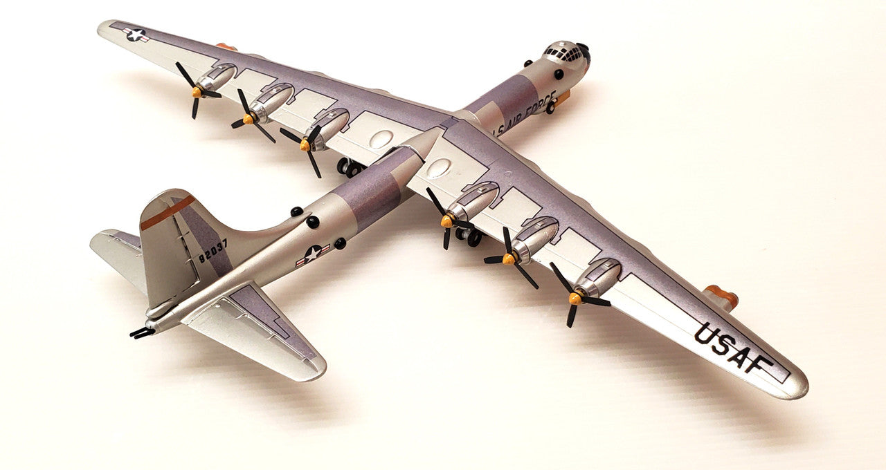 CBU10 | Western Models UK 1:200 | B-36 Peacemaker USAF 92037