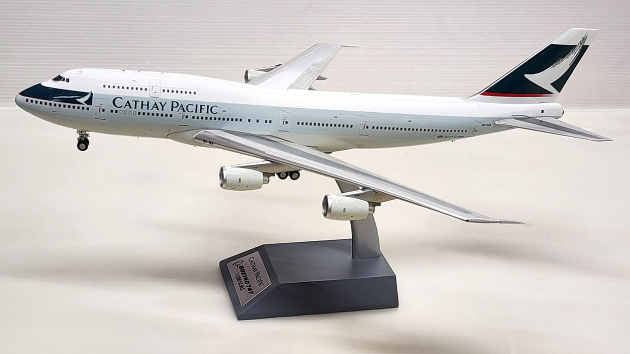 WB-747-3-006 | WB Models 1:200 | Boeing 747-300 cathay Pacific VR-HIK (with stand)