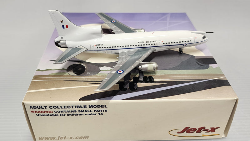 JX450 | Jet-x 1:400 | Lockheed L-1011 Tristar RAF ZD951 (with refuelling probe)