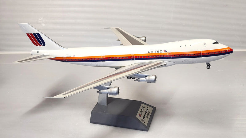 IF741UA1222P | InFlight200 1:200 | Boeing 747-100 United N155UA, 'Saul Bass' (with stand)