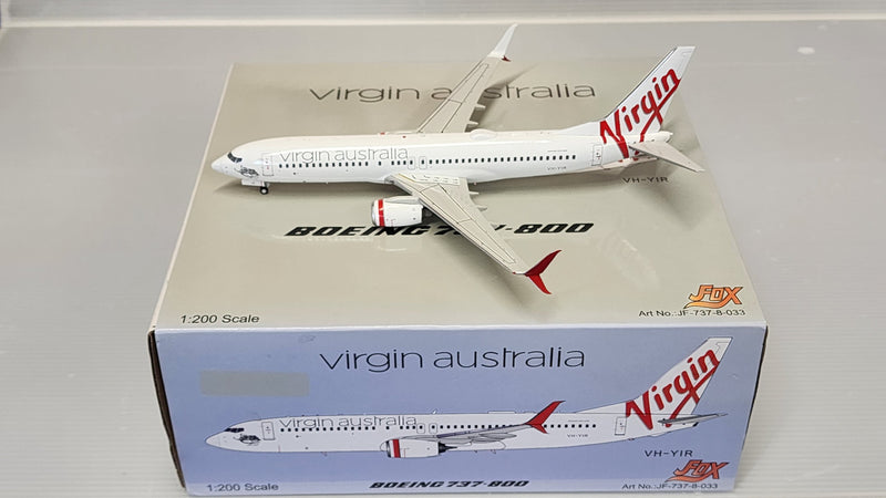 JF-737-8-033 | JFox Models 1:200 | Boeing 737-8FE Virgin Australia VH-YIR (with stand)