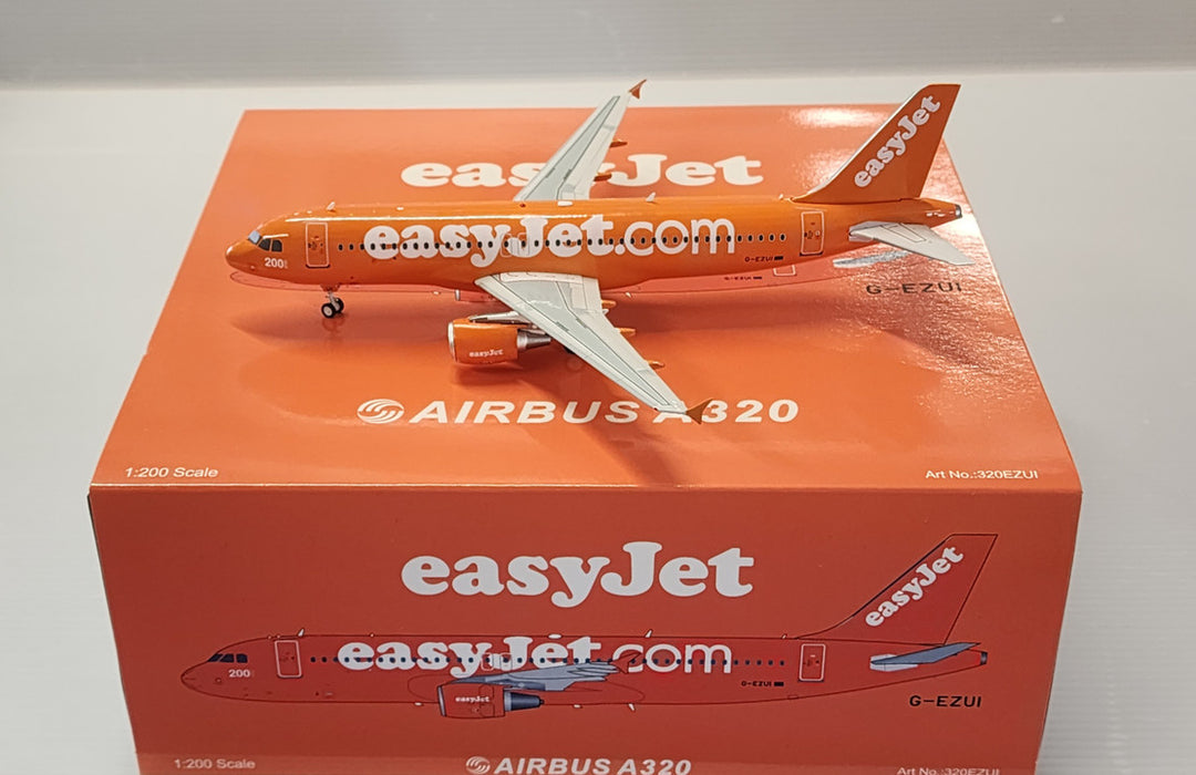 320EZUI | Blue Box 1:200 | Airbus A320 easyJet G-EZUI, 'Reverse Scheme' (with stand)