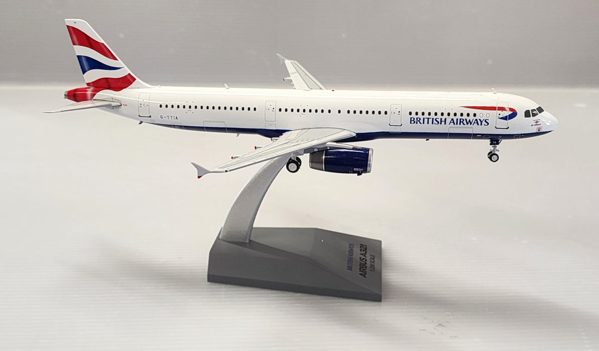 ARDBA72 | ARD Models 1:200 | Airbus A321-231 British Airways G-TTIA (with stand)