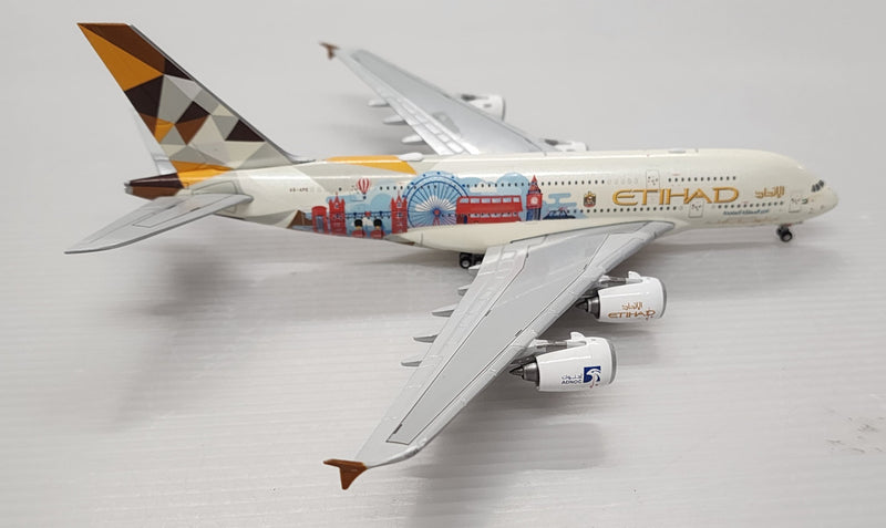 XX4277 | JC Wings 1:400 | Airbus A380 Etihad A6-APE, 'Choose the UK'