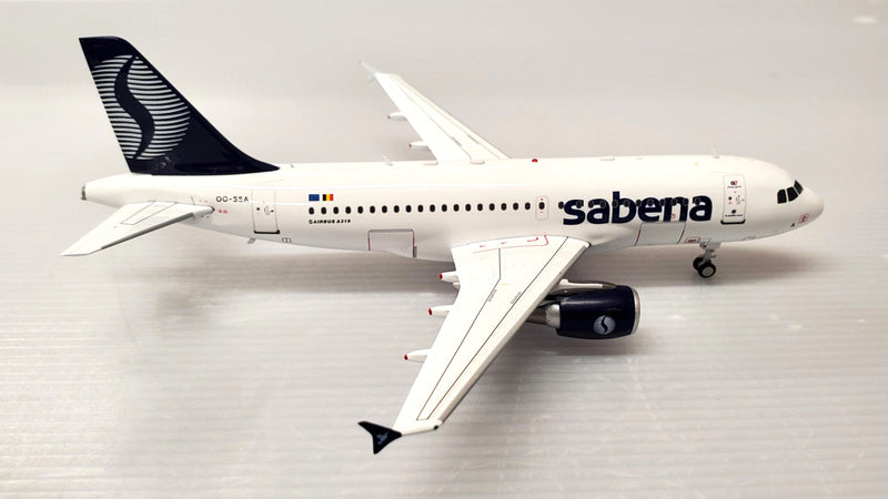 IF319SK0823 | InFlight200 1:200 | Sabena Airbus A319-112 OO-SSA with stand