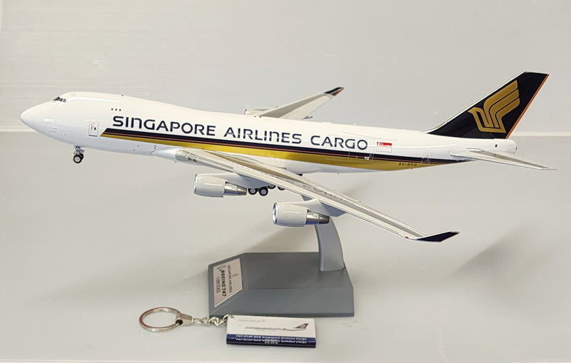 WB-747-4-059 | WB Models 1:200 | Boeing 747-412F-SCD Singapore Airlines Cargo 9V-SFQ
