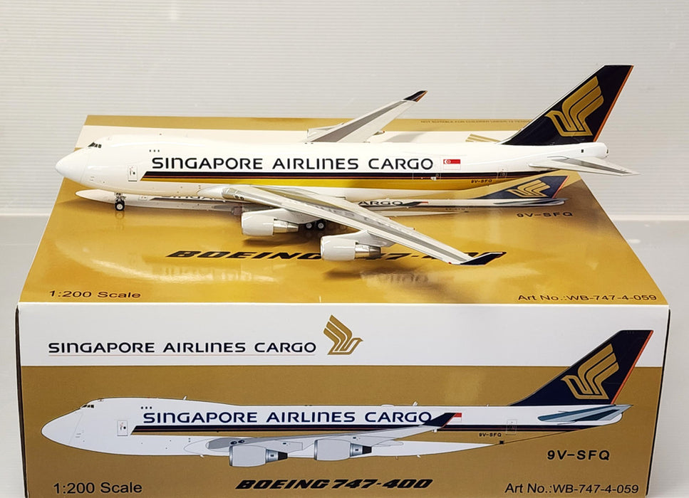 WB-747-4-059 | JFox Models 1:200 | Boeing 747-412F-SCD Singapore Airlines Cargo 9V-SFQ