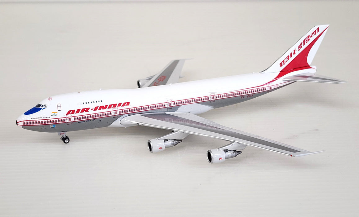 PH11793 | Phoenix 1:400 | Boeing 747-200 Air India VT-EGA (polished)