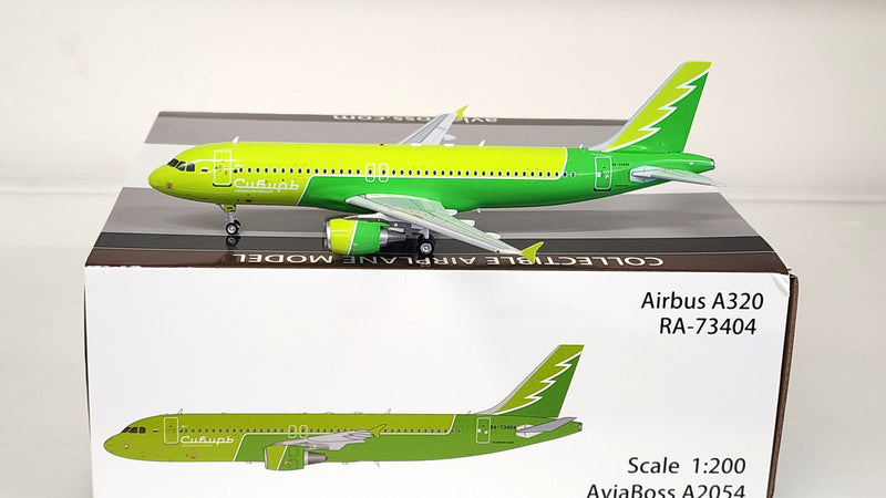 A2054 | InFlight200 1:200 | Airbus A320-214 S7 Siberia RA-73404