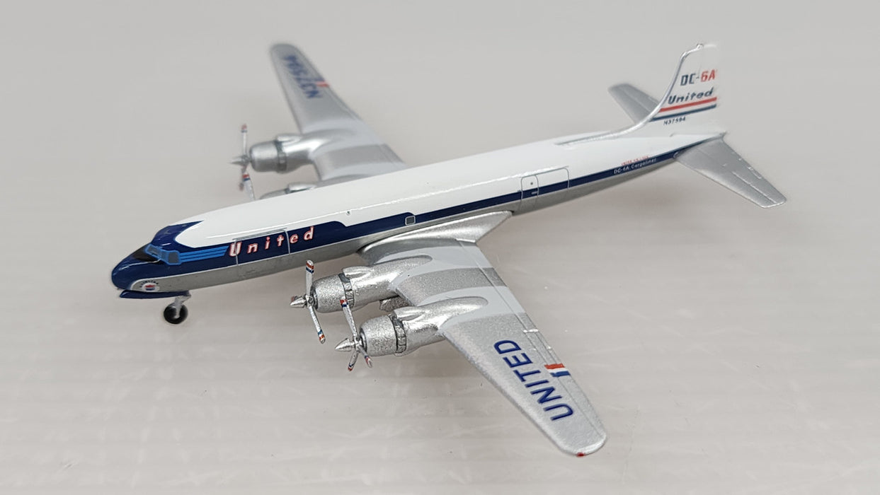 AC419957 | Aero Classics 1:400 | Douglas DC-6 United Airlines cargo N37594