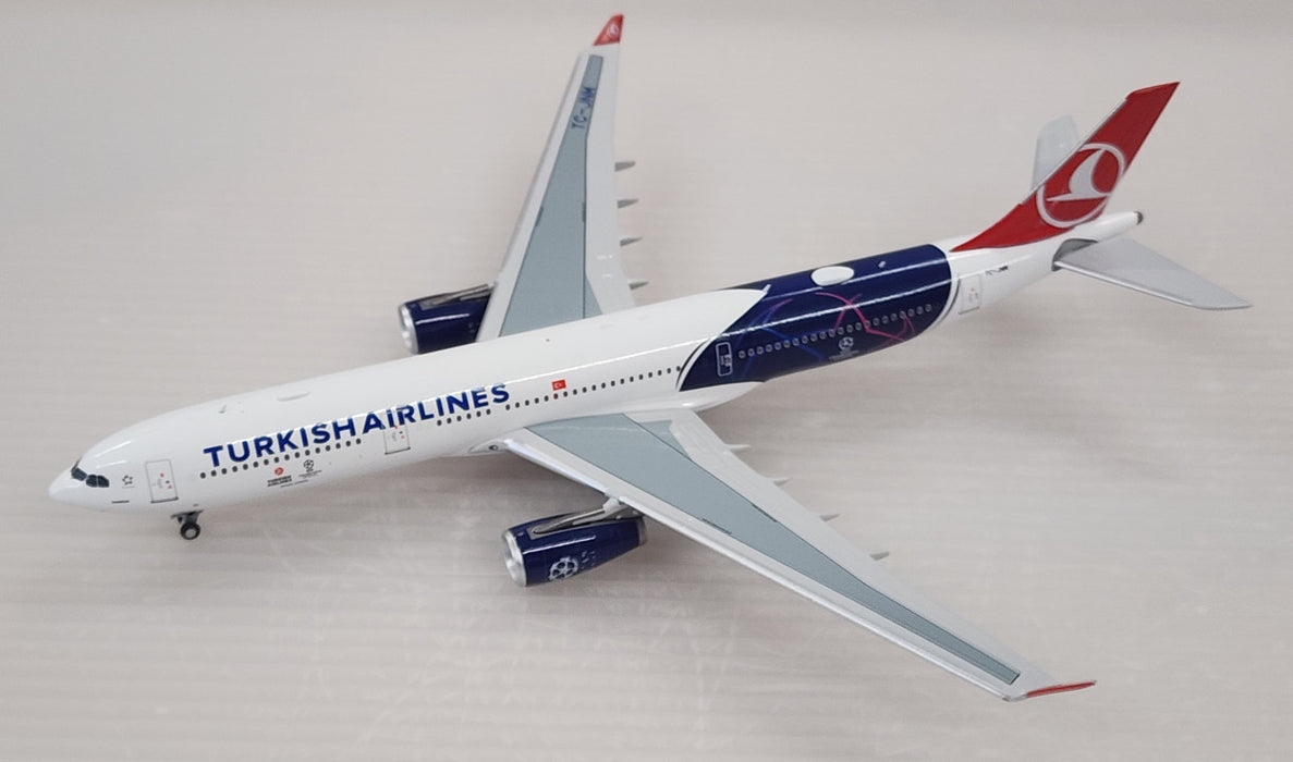 NG62061 | NG Models 1:400 | Airbus A330-300 Turkish Airlines TC-JNM, 'UEFA Champions League'