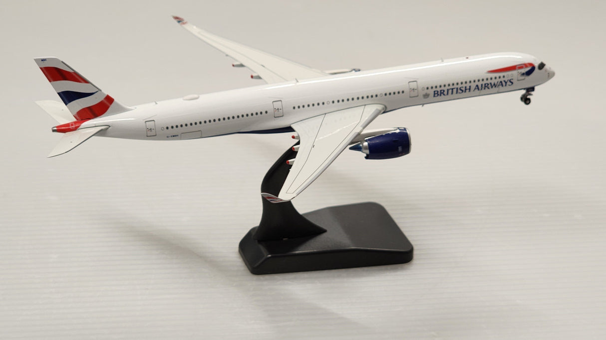 ARDBA405 | ARD Models 1:400 | Airbus A350-1000 British Airways G-XWBH (with stand)