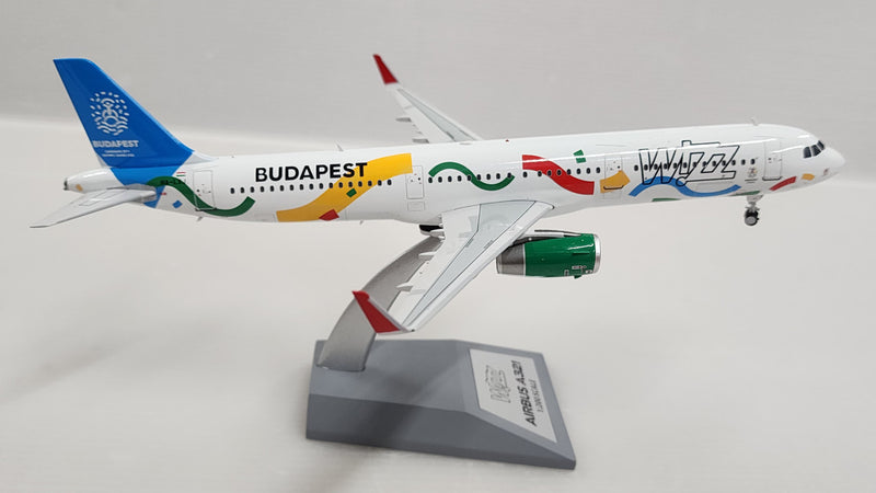 IF321W1023 | InFlight200 1:200 | Airbus A321 WIZZ HA-LXJ (with stand)