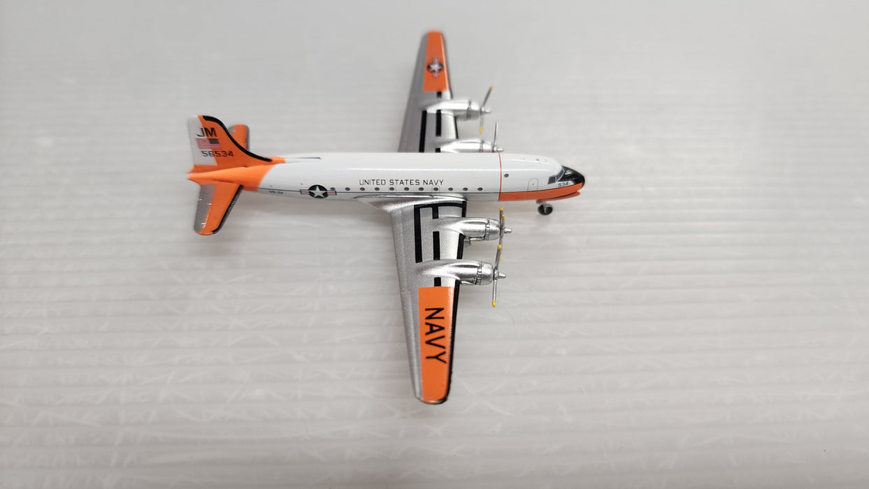 AC411280 | Aero Classics 1:400 | Douglas C-54 Skymaster U.S. Navy 20865