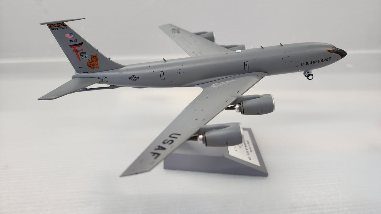 IF135USA510R | InFlight200 1:200 | Boeing KC-135T USAF 59-1510, 909ARS, 18 Wing, 'KADENA' (with stand)